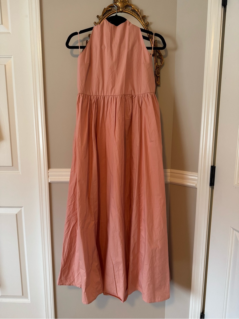 En Saison Mauve-Pink Halter Maxi Dress